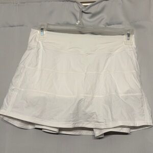 Lululemon Women's White Tennis Skort size 6